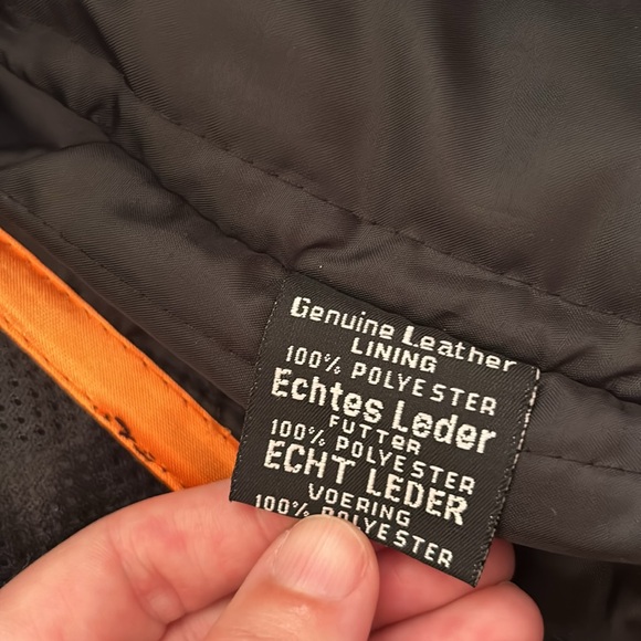 Women’s leather motorcycle jacket - Picture 9 of 16